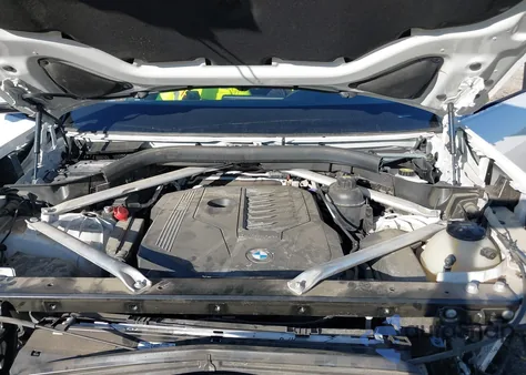 2023 BMW X5 xDrive40I из США, поврежденный, VIN 5UXCR6C02P9P88656